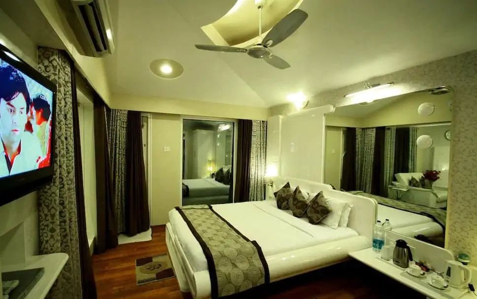 Lilavati Atithi Bhavan Gallery